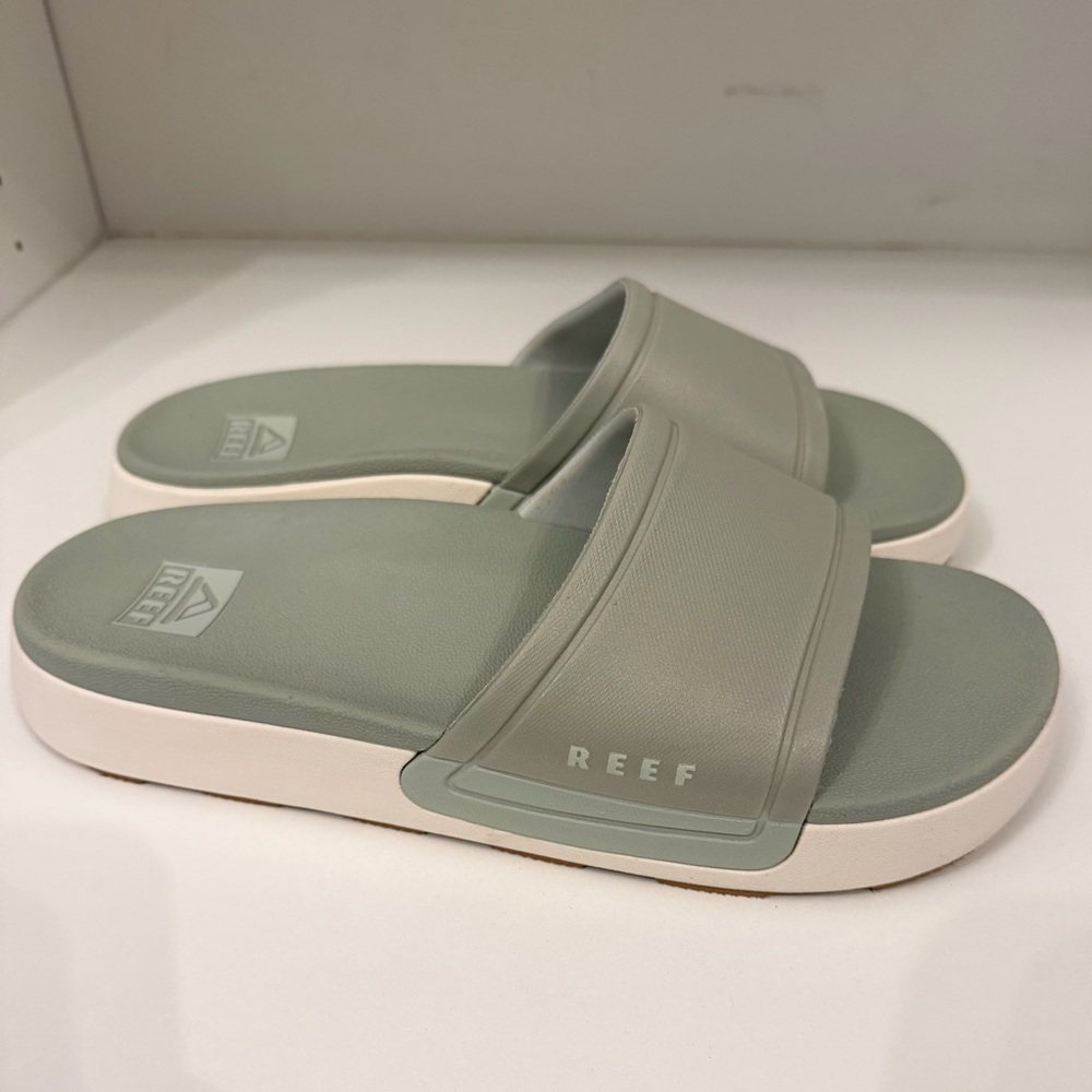 Reef Sydnee Cutback slide